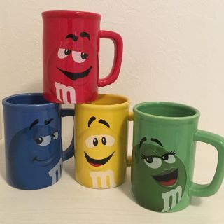 エムアンドエムアンドエムズ(m&m&m's)のm&m's マグカップ 4色セット(グラス/カップ)