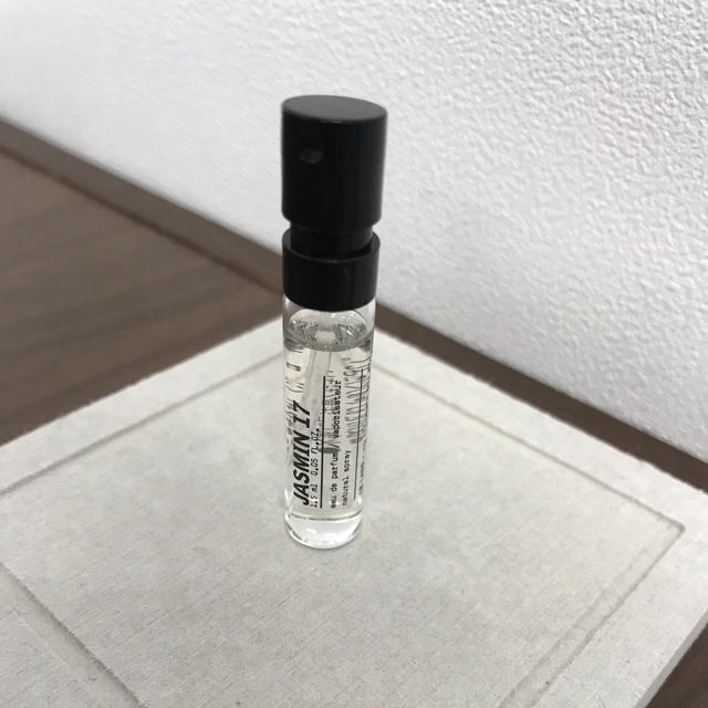 CLINIQUE(クリニーク)のルラボ lelabo 香水 ジャスミン17 サンプル 1.5ml コスメ/美容の香水(ユニセックス)の商品写真