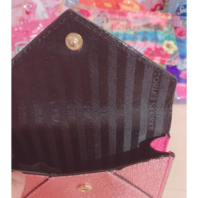 Victoria's Secret(ヴィクトリアズシークレット)の日本未発売★ビクトリアズシークレットパスケース レディースのファッション小物(パスケース/IDカードホルダー)の商品写真