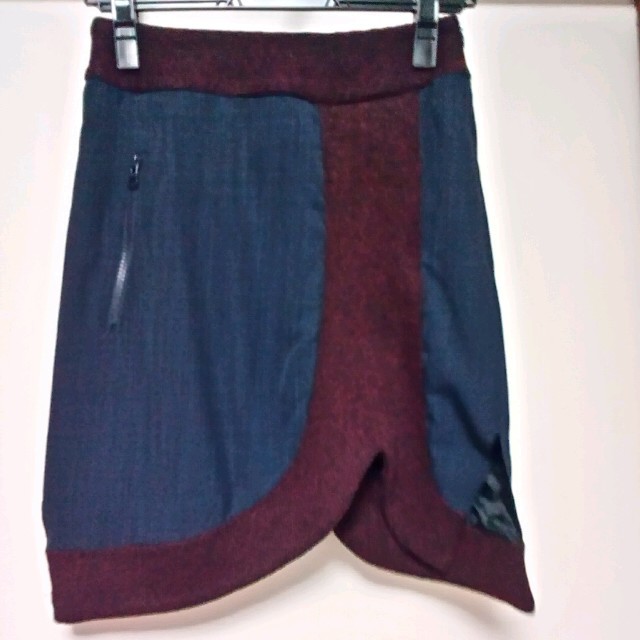 2% TOKYO(トゥーパーセントトウキョウ)のスリットスカート レディースのスカート(ひざ丈スカート)の商品写真