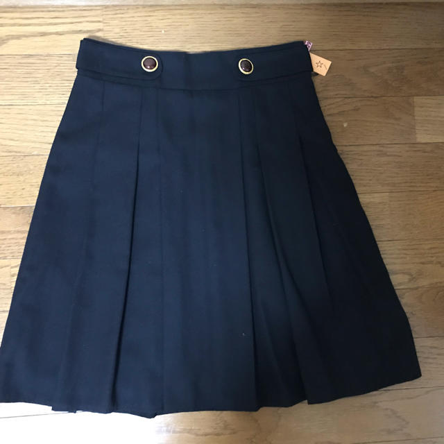 黒スカート  レディースのスカート(ひざ丈スカート)の商品写真