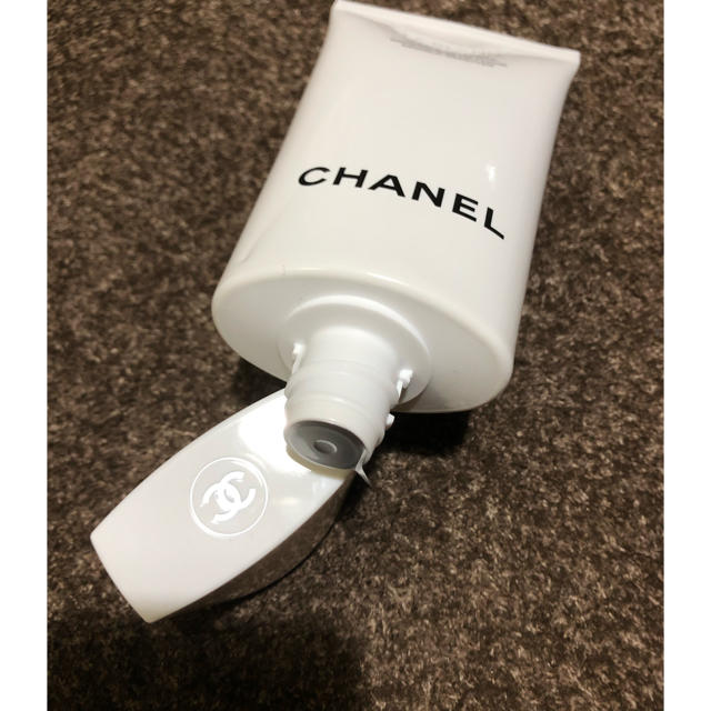 CHANEL(シャネル)のみかりん様♡専用 コスメ/美容のスキンケア/基礎化粧品(クレンジング/メイク落とし)の商品写真