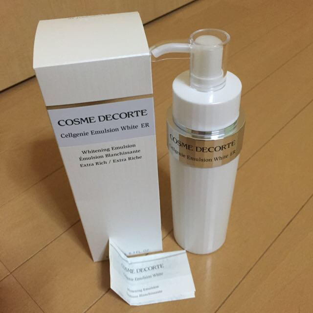 COSME DECORTE(コスメデコルテ)のコスメデコルテ セルジェニー 美白乳液 コスメ/美容のベースメイク/化粧品(その他)の商品写真