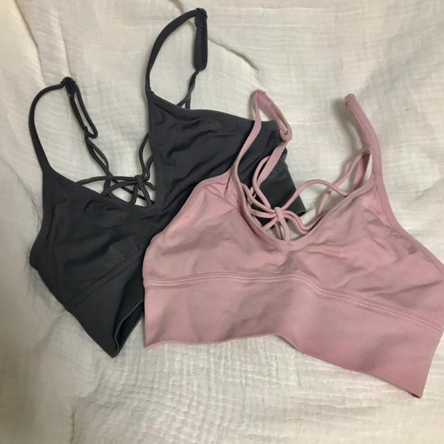 Victoria's Secret(ヴィクトリアズシークレット)のlily様用 PINK VICTORIA’S SECRET ブラ レディースの下着/アンダーウェア(ブラ)の商品写真