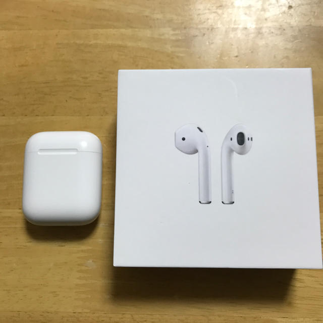 AirPods