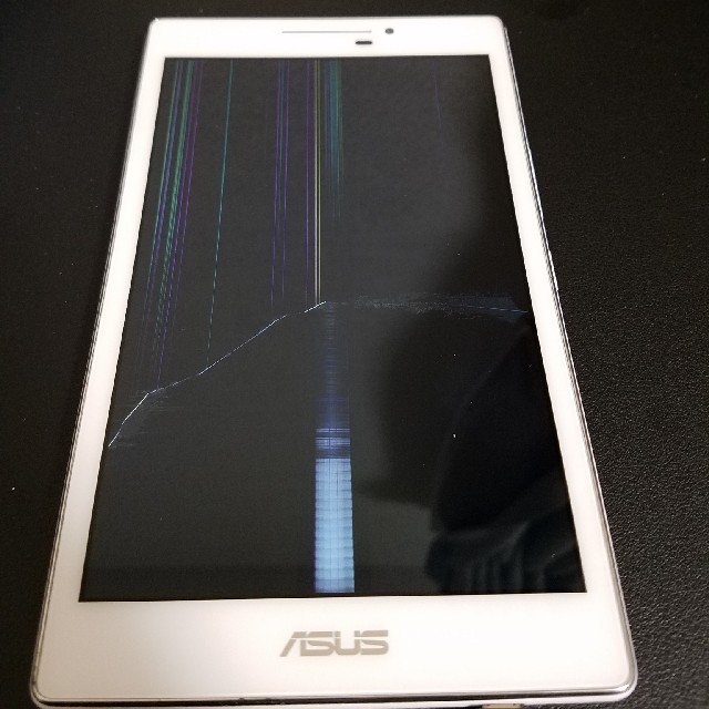 ASUS(エイスース)の【ジャンク品】ASUS ZenPad7.0 16GBモデル スマホ/家電/カメラのPC/タブレット(タブレット)の商品写真