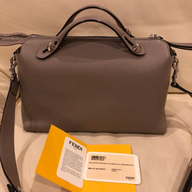 FENDI(フェンディ)の最終値下げ★FENDI BY THE WAY バイザウェイ スモールサイズ レディースのバッグ(ハンドバッグ)の商品写真