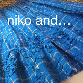 ニコアンド(niko and...)のniko and…リネン混フレアスカート(ひざ丈スカート)