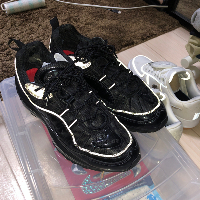 Supreme(シュプリーム)の NIKE airmax98 supremeコラボ  27.5センチ メンズの靴/シューズ(スニーカー)の商品写真