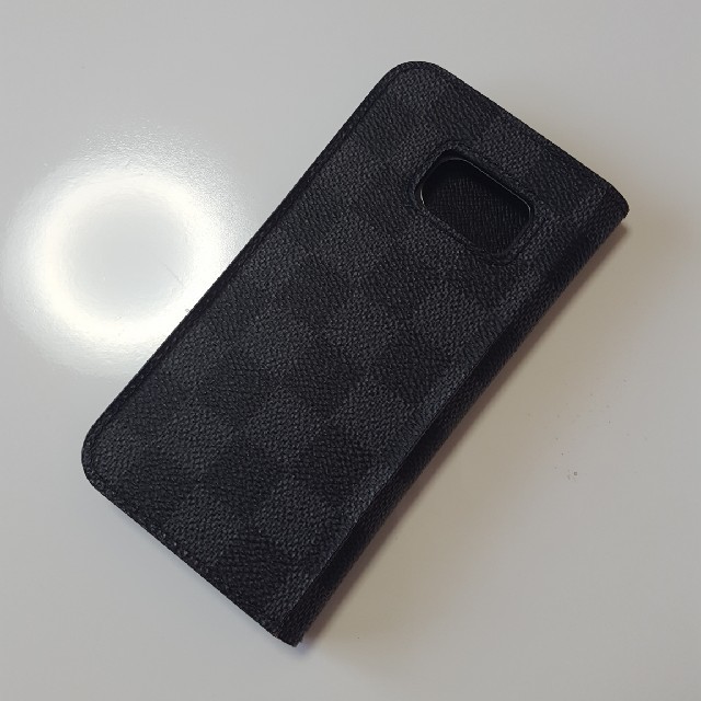 LOUIS VUITTON(ルイヴィトン)のルイヴィトン　ダミエ　スマホケース　カバー レディースのファッション小物(その他)の商品写真