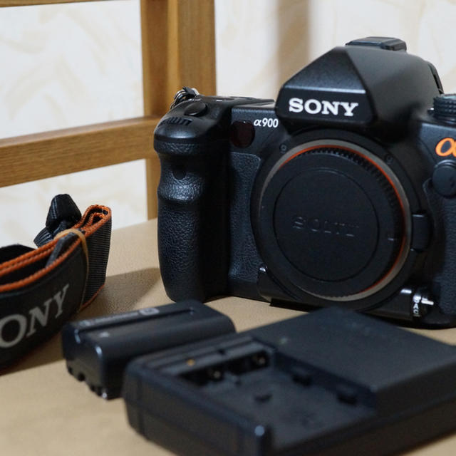 SONY ソニー フルサイズの銘機 α900 DSLR-A900 ボディ