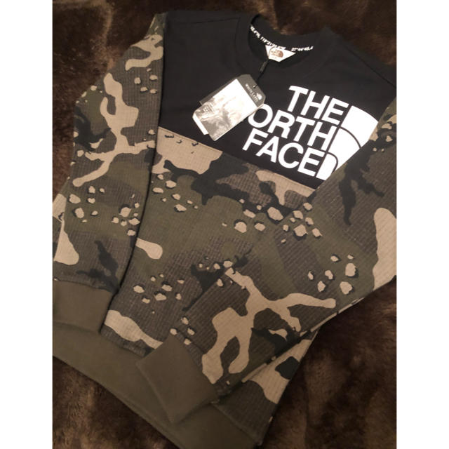 THE NORTH FACE(ザノースフェイス)のTHE NORTH FACE   NOVELTY NUPUTSEスウェット メンズのトップス(スウェット)の商品写真