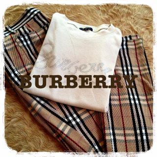 バーバリー(BURBERRY)のBURBERRY セットアップ(Tシャツ(半袖/袖なし))