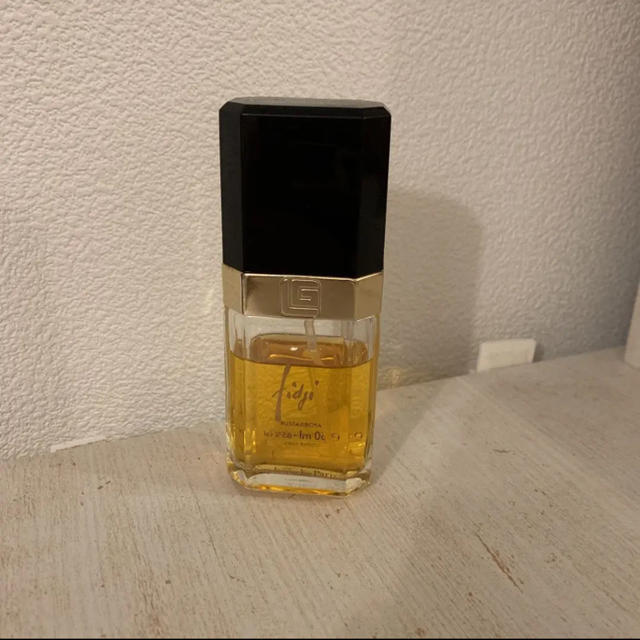 Guy Laroche(ギラロッシュ)のギラロッシュ フィジー 香水 50ml コスメ/美容の香水(香水(女性用))の商品写真