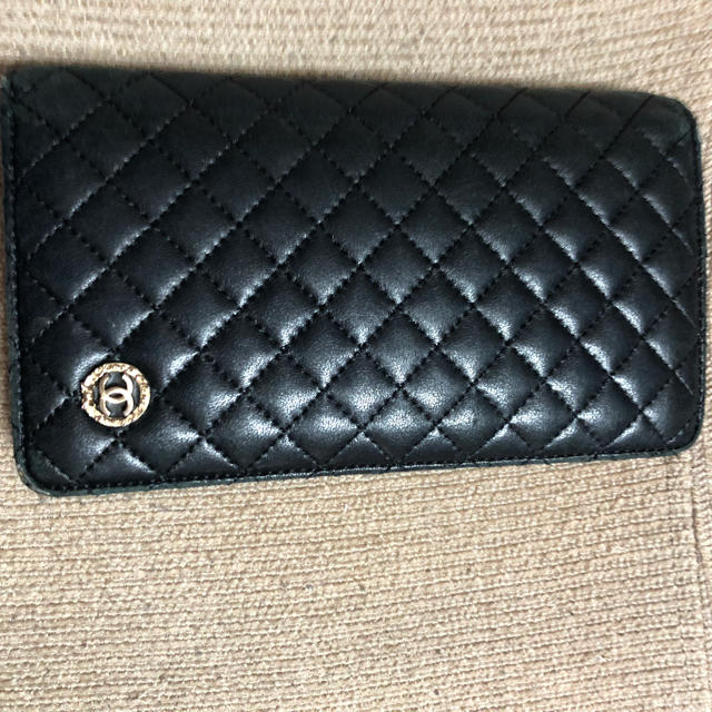 CHANEL 長財布