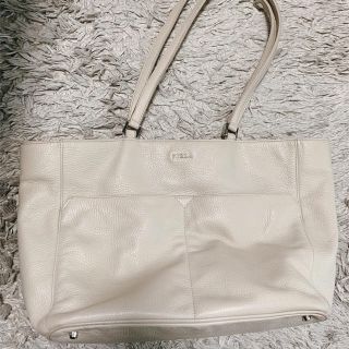 フルラ(Furla)のFURLA トートバッグ(トートバッグ)