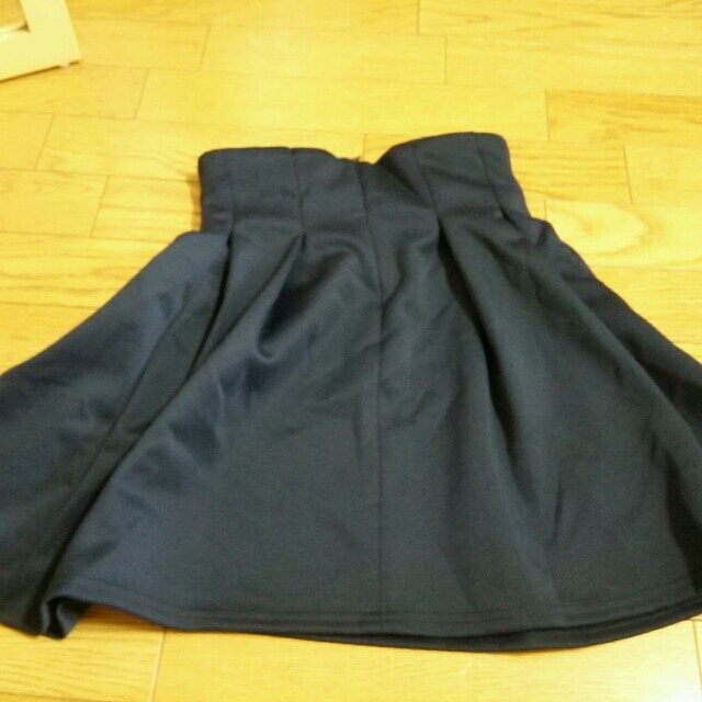 GU(ジーユー)のGU→ハイウエストフレアスカート レディースのスカート(ミニスカート)の商品写真