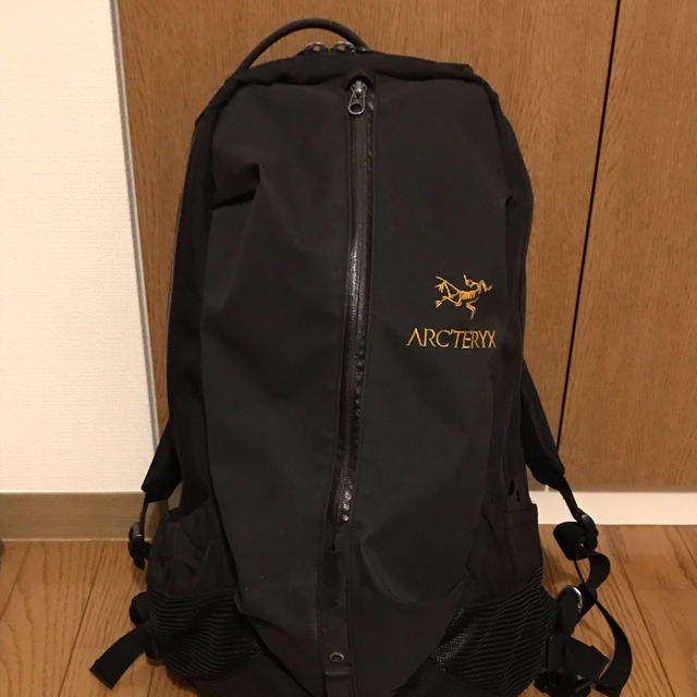 ARC'TERYX(アークテリクス)の【期間限定値下げ】アークテリクス アロー22 メンズのバッグ(バッグパック/リュック)の商品写真