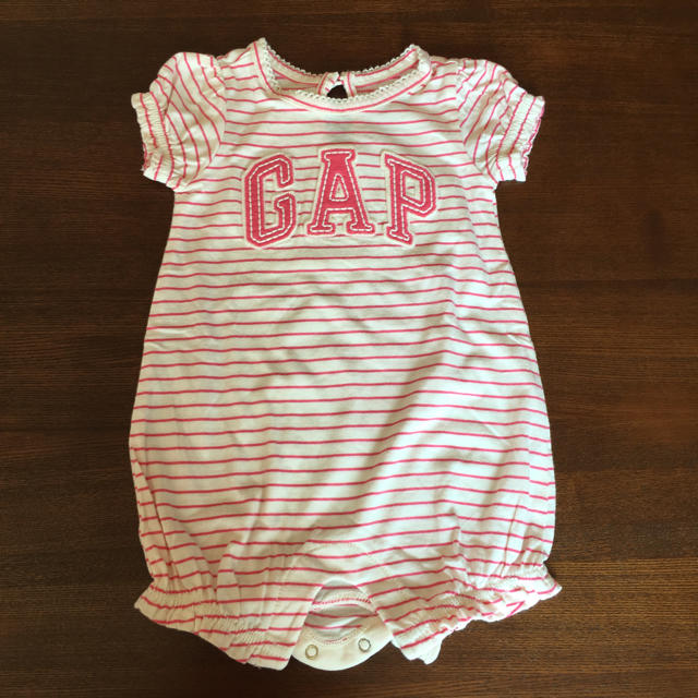 GAP Kids(ギャップキッズ)のマイメロ様 GAP ロンパース キッズ/ベビー/マタニティのベビー服(~85cm)(ロンパース)の商品写真