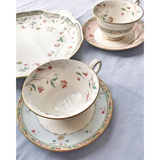 ノリタケ(Noritake)のノリタケ カップ&ソーサー  パーティープレート セット(グラス/カップ)