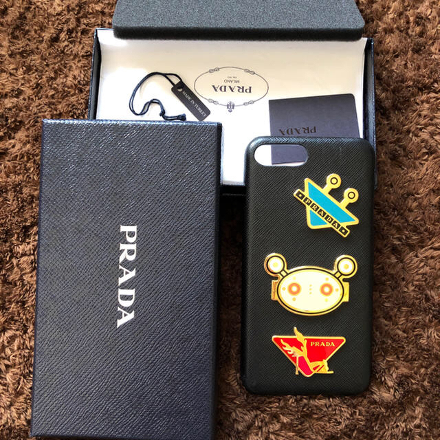 PRADA - PRADA ️プラダiPhoneケースの通販 by ママさん's shop｜プラダならラクマ