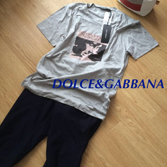 DOLCE&GABBANA(ドルチェアンドガッバーナ)の❤︎DOLCE&GABBANA❤︎メンズ レディースのトップス(Tシャツ(半袖/袖なし))の商品写真