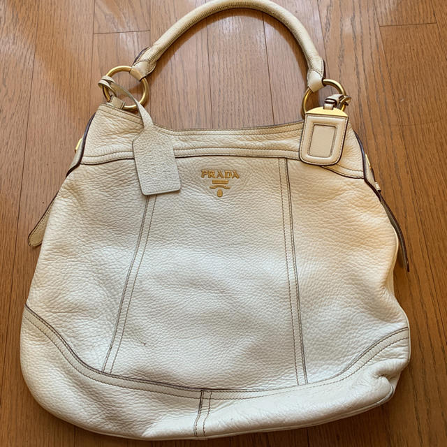 PRADA バッグ