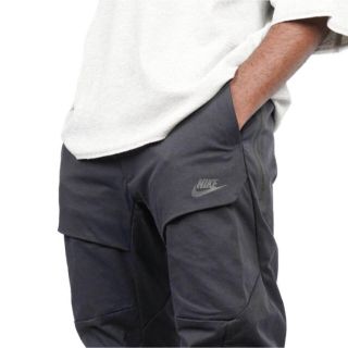 ナイキ(NIKE)のNIKE WOVEN PANTS ナイキ テックパック ウーブン パンツ 28(ワークパンツ/カーゴパンツ)