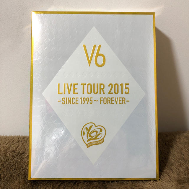 V6(ブイシックス)のV6 live tour2015 初回限定版A エンタメ/ホビーのタレントグッズ(アイドルグッズ)の商品写真