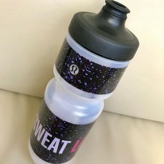 ルルレモン　ステンレス製携帯魔法瓶　580ml