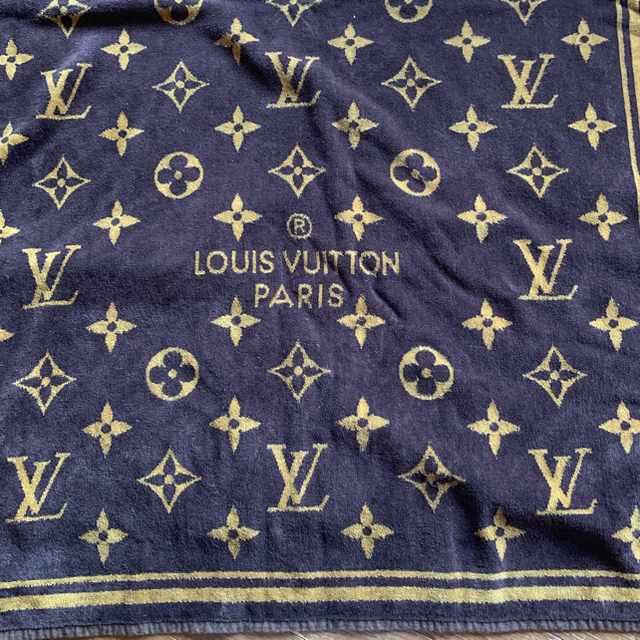 LOUIS VUITTON - louis vuitton ビーチタオル ブランケットの通販 by junkie｜ルイヴィトンならラクマ