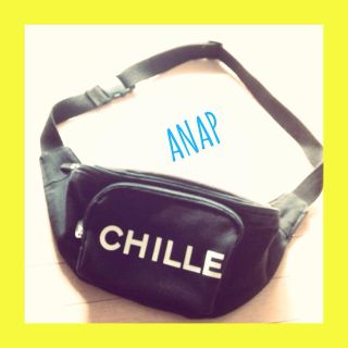 アナップ(ANAP)のANAP CHILLE♡ボディバッグ(ボディバッグ/ウエストポーチ)