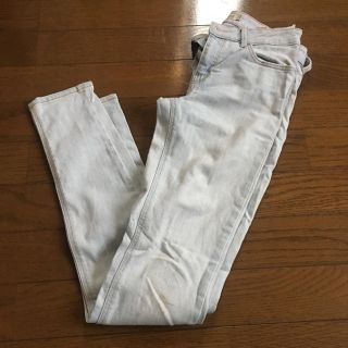 ザラ(ZARA)のZara 薄デニム スキニーパンツ(スキニーパンツ)