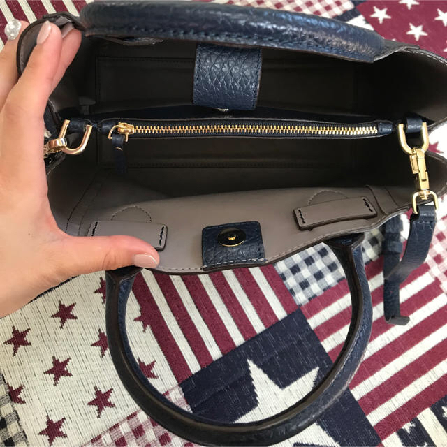 kate spade new york(ケイトスペードニューヨーク)のKate spadeハンドバック レディースのバッグ(ハンドバッグ)の商品写真