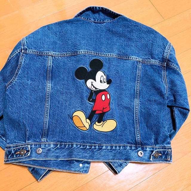 GU(ジーユー)の【GU】 Mickey ジージャン レディースのジャケット/アウター(Gジャン/デニムジャケット)の商品写真