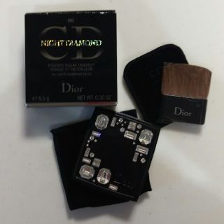 クリスチャンディオール(Christian Dior)の❮新品❯クリスチャンディオール　フェイスパウダー(フェイスパウダー)