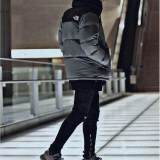 ザノースフェイス(THE NORTH FACE)の大人気 超希少 日本未発売カラー ノースフェイス ヌプシ ダウン ジャケット(ダウンジャケット)