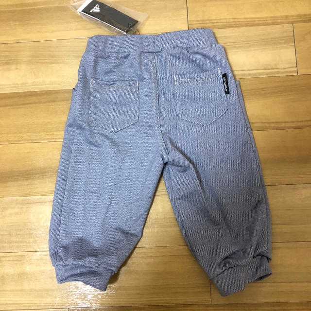 adidas(アディダス)の5,065円《新品》adidas ガールズ カプリ ハーフパンツ 110cm キッズ/ベビー/マタニティのキッズ服女の子用(90cm~)(パンツ/スパッツ)の商品写真