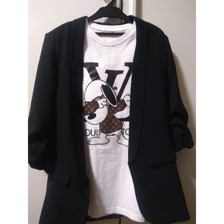 Louis Vuitton 新品スヌーピー半袖tシャツの通販 ラクマ