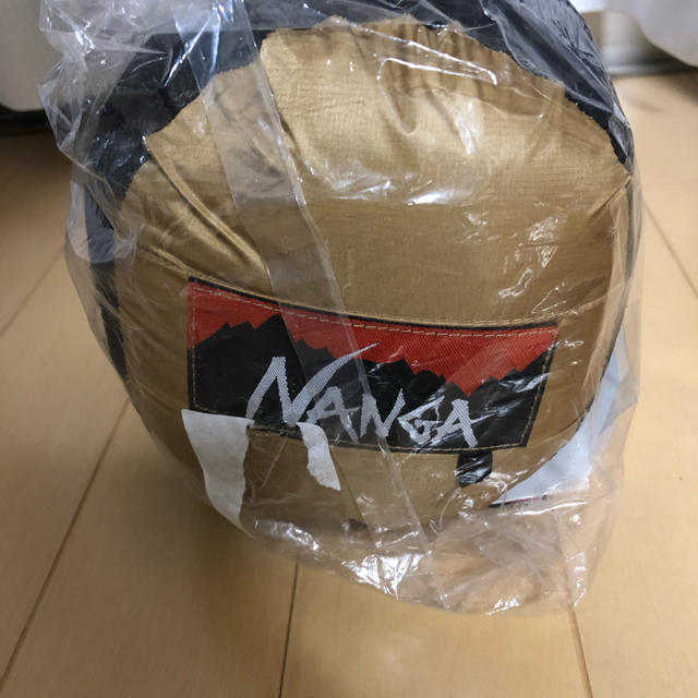 NANGA(ナンガ)のナンガ オーロラライト450DX 新品未使用 スポーツ/アウトドアのアウトドア(寝袋/寝具)の商品写真