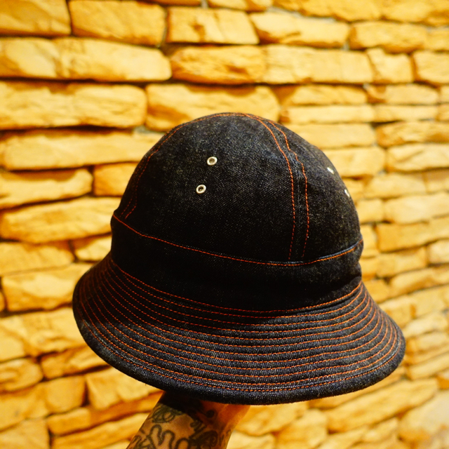 TENDERLOIN(テンダーロイン)のテンダーロイン ジャングルハット デニム L メンズの帽子(ハット)の商品写真