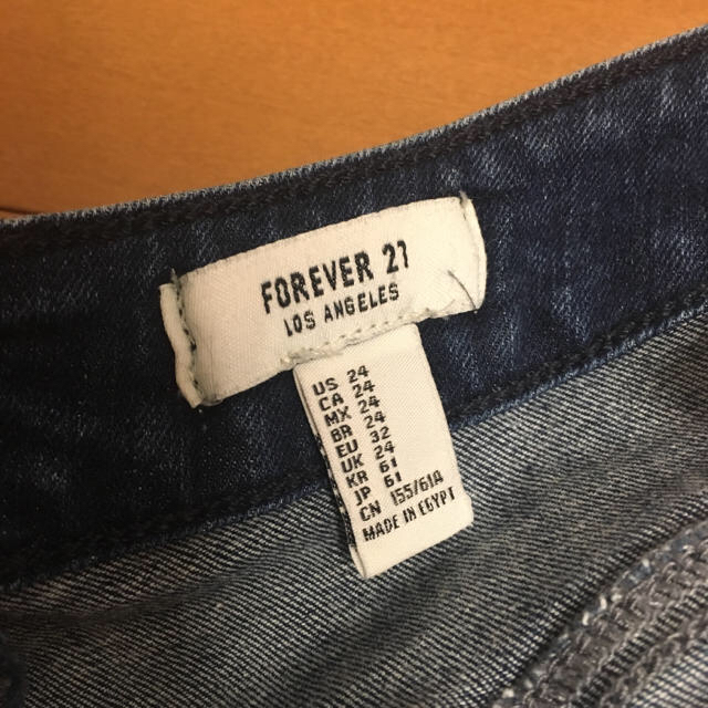 FOREVER 21(フォーエバートゥエンティーワン)のF21 ハイウエスト スキニー デニム レディースのパンツ(スキニーパンツ)の商品写真