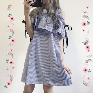 ザラ(ZARA)のストライプ　フリル　リボン　オープンショルダー　チュニック　ミニ　ワンピース(ミニワンピース)