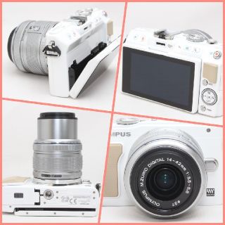 OLYMPUS - ❤自撮りもできる可愛いホワイトカメラでミラーレス ...