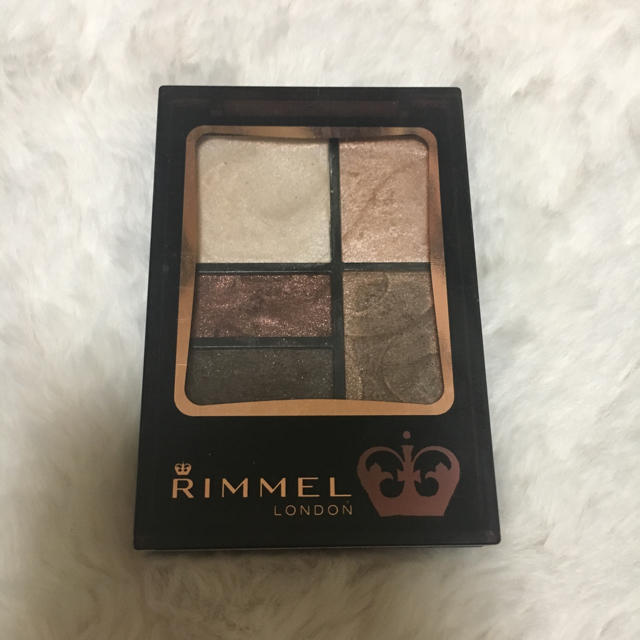 RIMMEL(リンメル)の【RIMMEL】アイシャドウ  コスメ/美容のベースメイク/化粧品(アイシャドウ)の商品写真