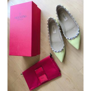 ヴァレンティノ(VALENTINO)のヴァレンティノ★ロックスタッズ(バレエシューズ)