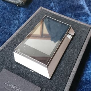 アイリバー(iriver)のY1102様専用　Astell&Kern ak240(ポータブルプレーヤー)