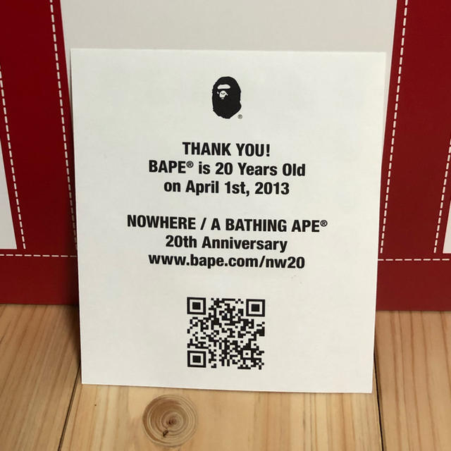 A BATHING APE(アベイシングエイプ)のA BATHING APE ステッカー エンタメ/ホビーのコレクション(ノベルティグッズ)の商品写真