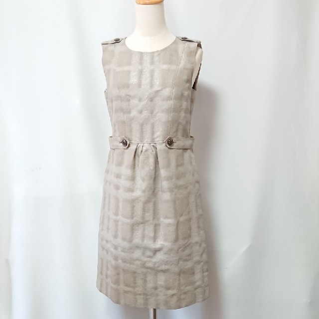 バーバリー ロンドン シャドー チェック ワンピース 上品 67.0%OFF www