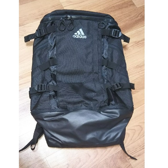 adidas バックパック 26L 未使用品 メンズ レディース